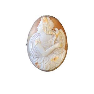 Antique 10kt Left Facing Harp Cameo Brooch (A2930)